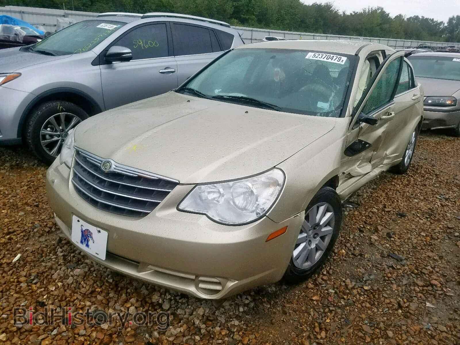 2010 CHRYSLER SEBRING - VIN: 1C3CC4FB2AN169613 - Фото 2