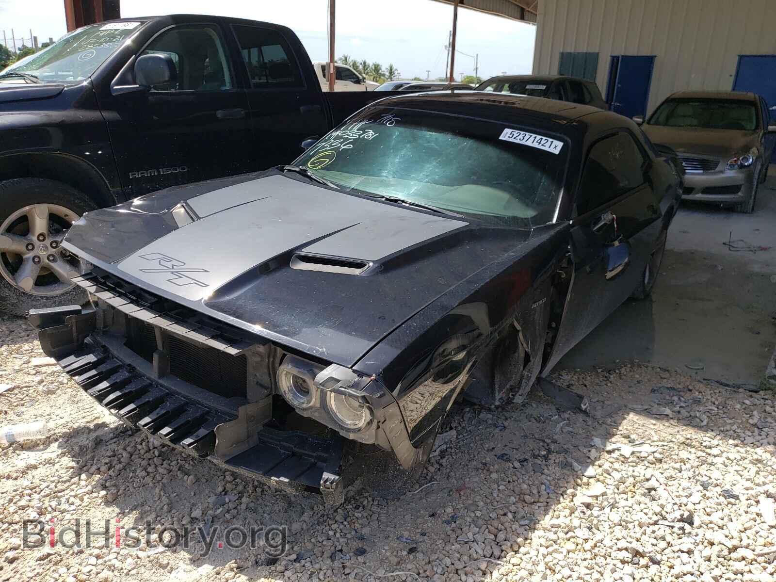 2015 DODGE CHALLENGER - VIN: 2C3CDZAT1FH717336 - Фото 2