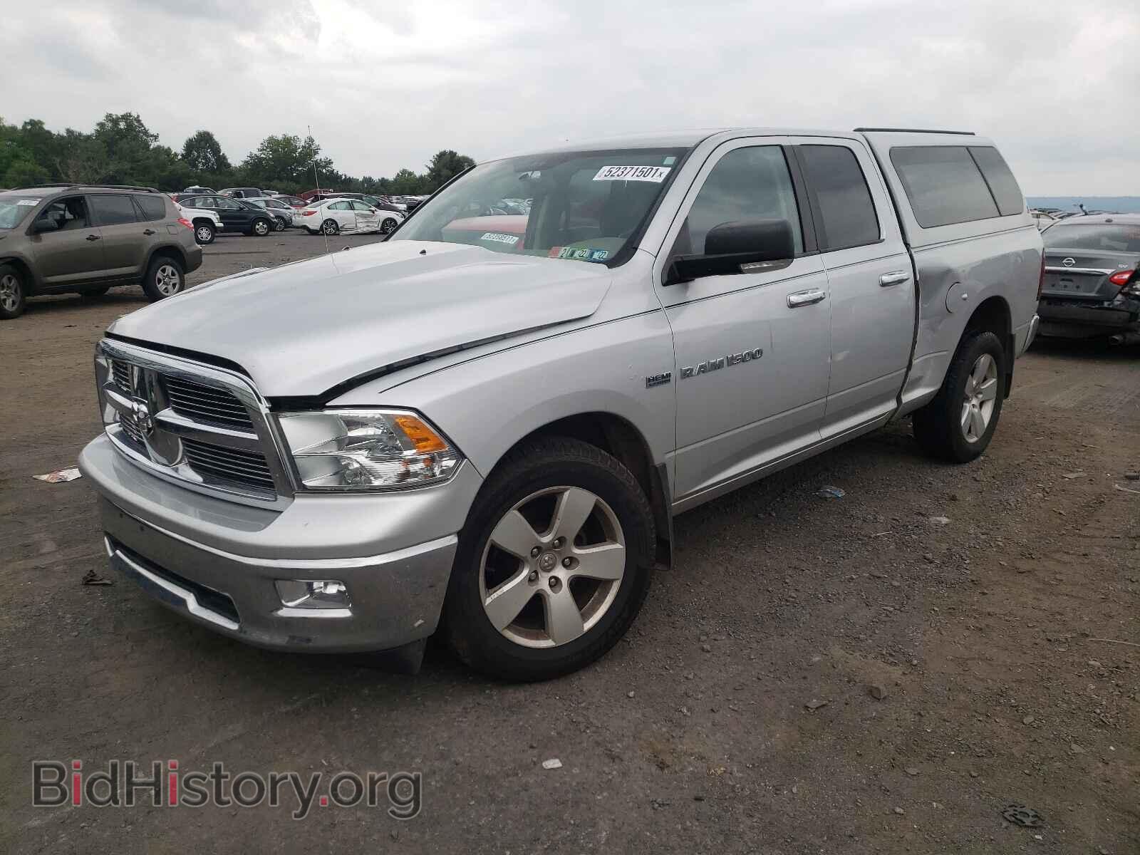 2011 DODGE RAM 1500 - VIN: 1D7RV1GT7BS631159 - Фото 2