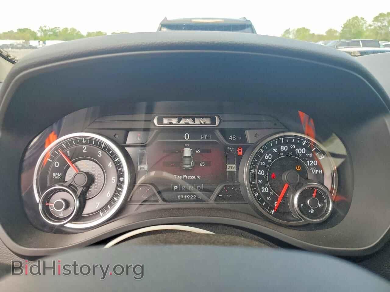 2019 RAM 1500 - VIN: 1C6SRFFT1KN583744 - Фото 9