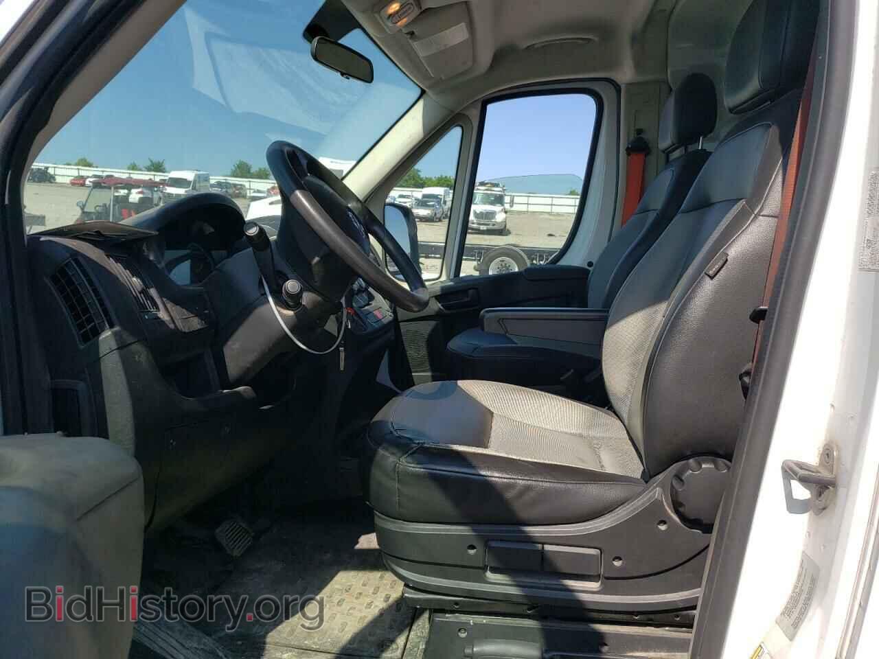 2016 RAM All Models - VIN: 3C6URVJG7GE123352 - Photo 7
