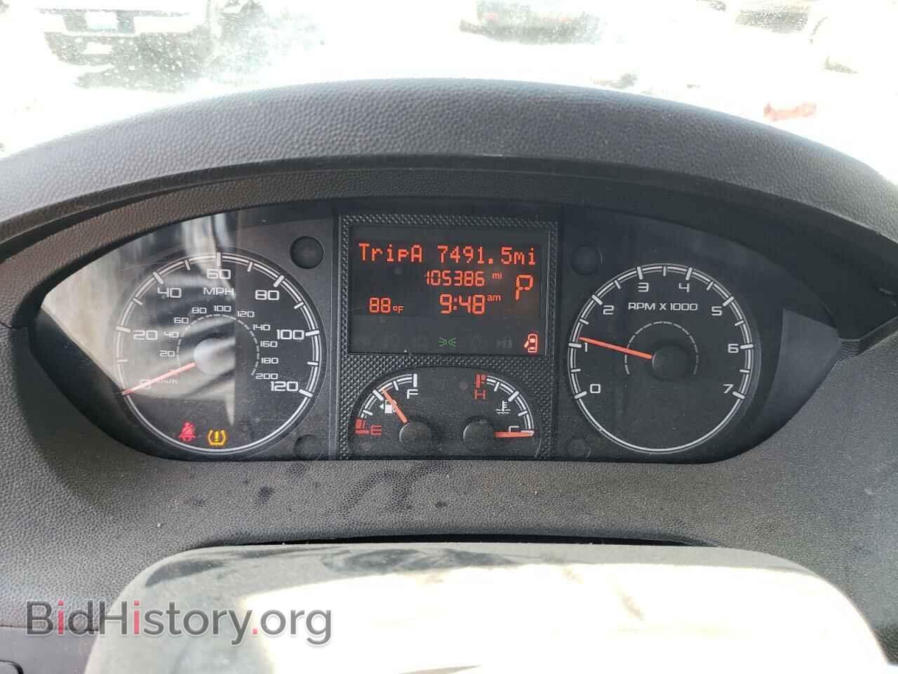 2016 RAM All Models - VIN: 3C6URVJG7GE123352 - Photo 9