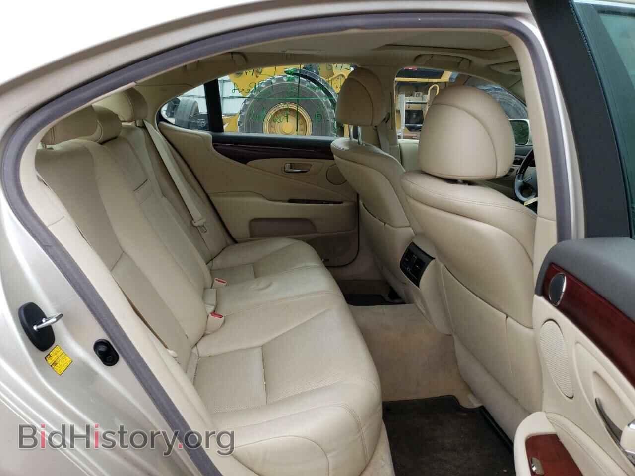 2012 LEXUS LS460 - VIN: JTHBL5EF3C5113523 - Photo 10