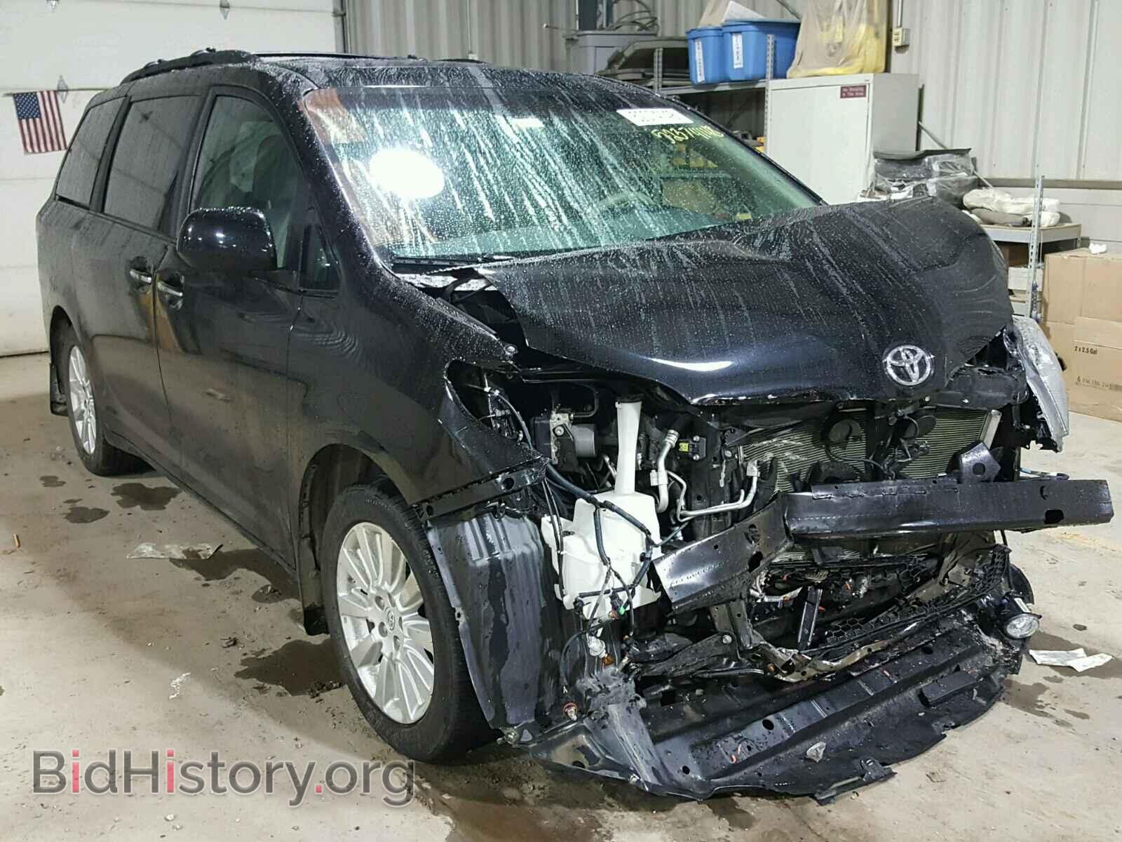 Photo 5TDDK3DC8DS067384 - TOYOTA SIENNA XLE 2013