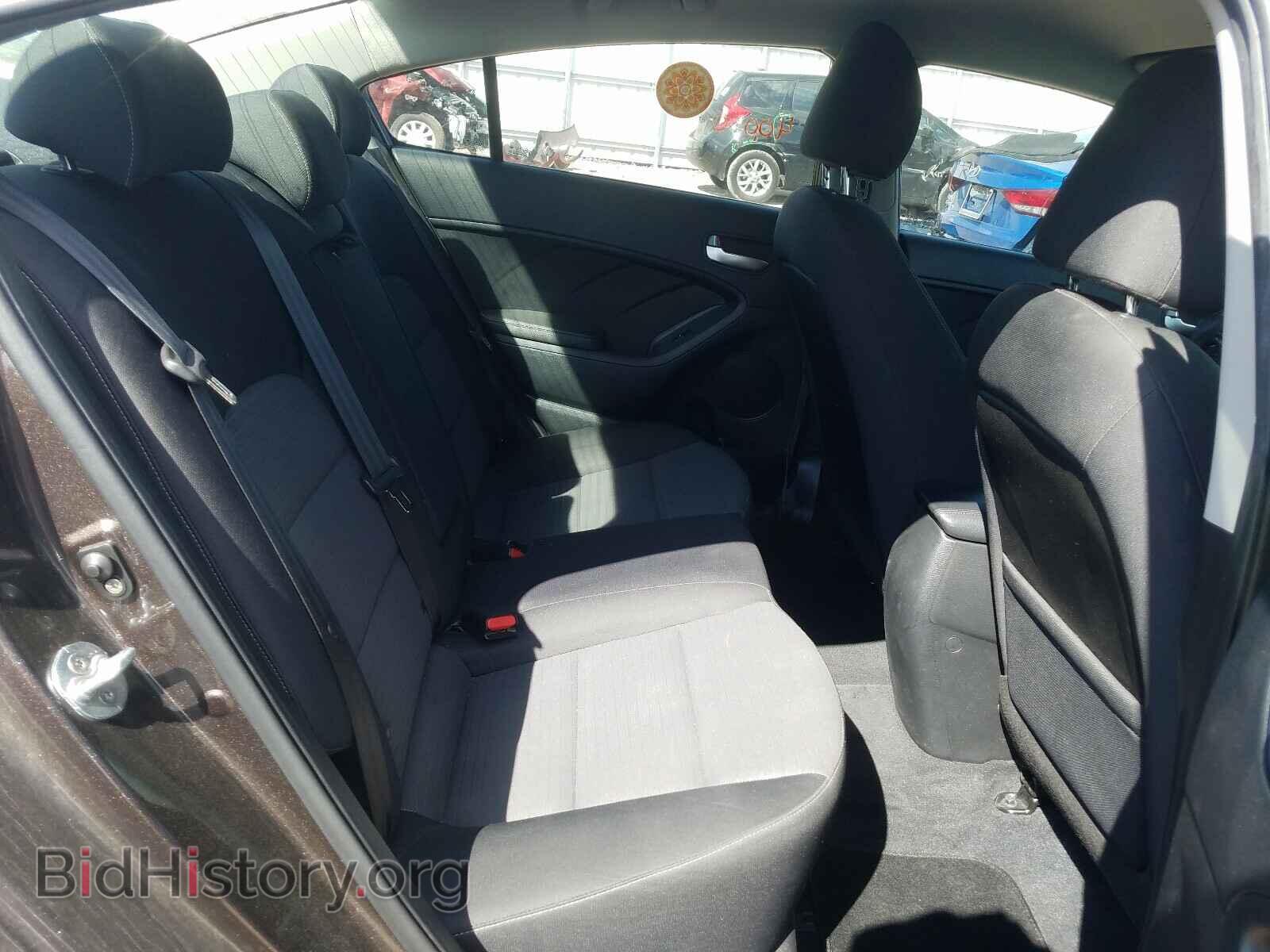 2017 KIA FORTE - VIN: 3KPFL4A77HE082221 - Фото 6