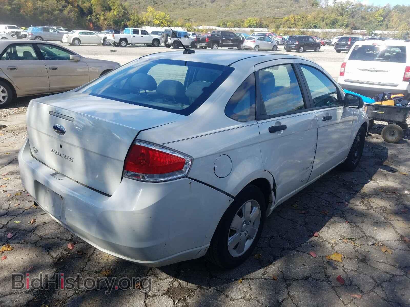 2009 FORD FOCUS - VIN: 1FAHP34N59W196555 - Фото 4