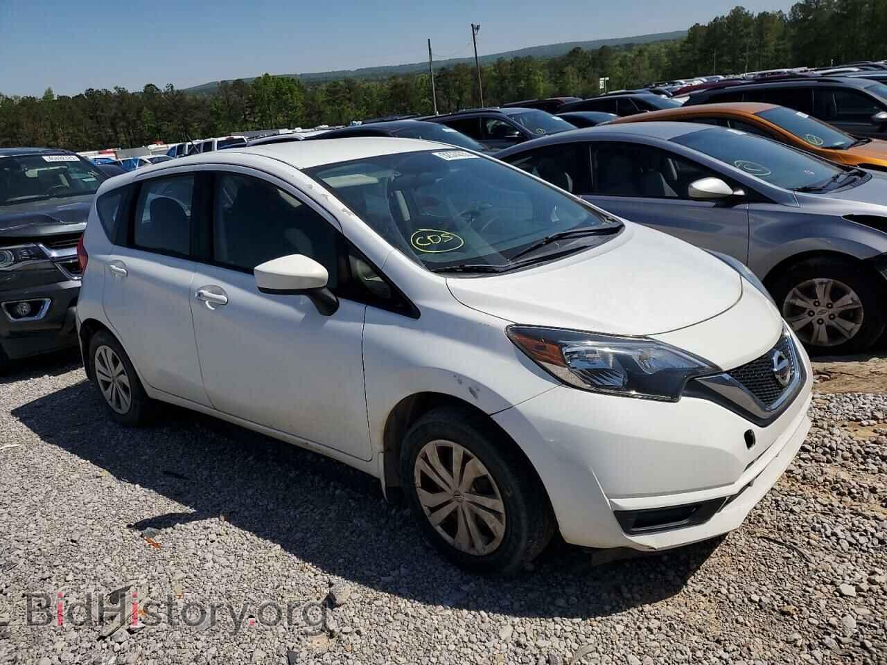 2018 NISSAN VERSA - VIN: 3N1CE2CP5JL359631 - Фото 4