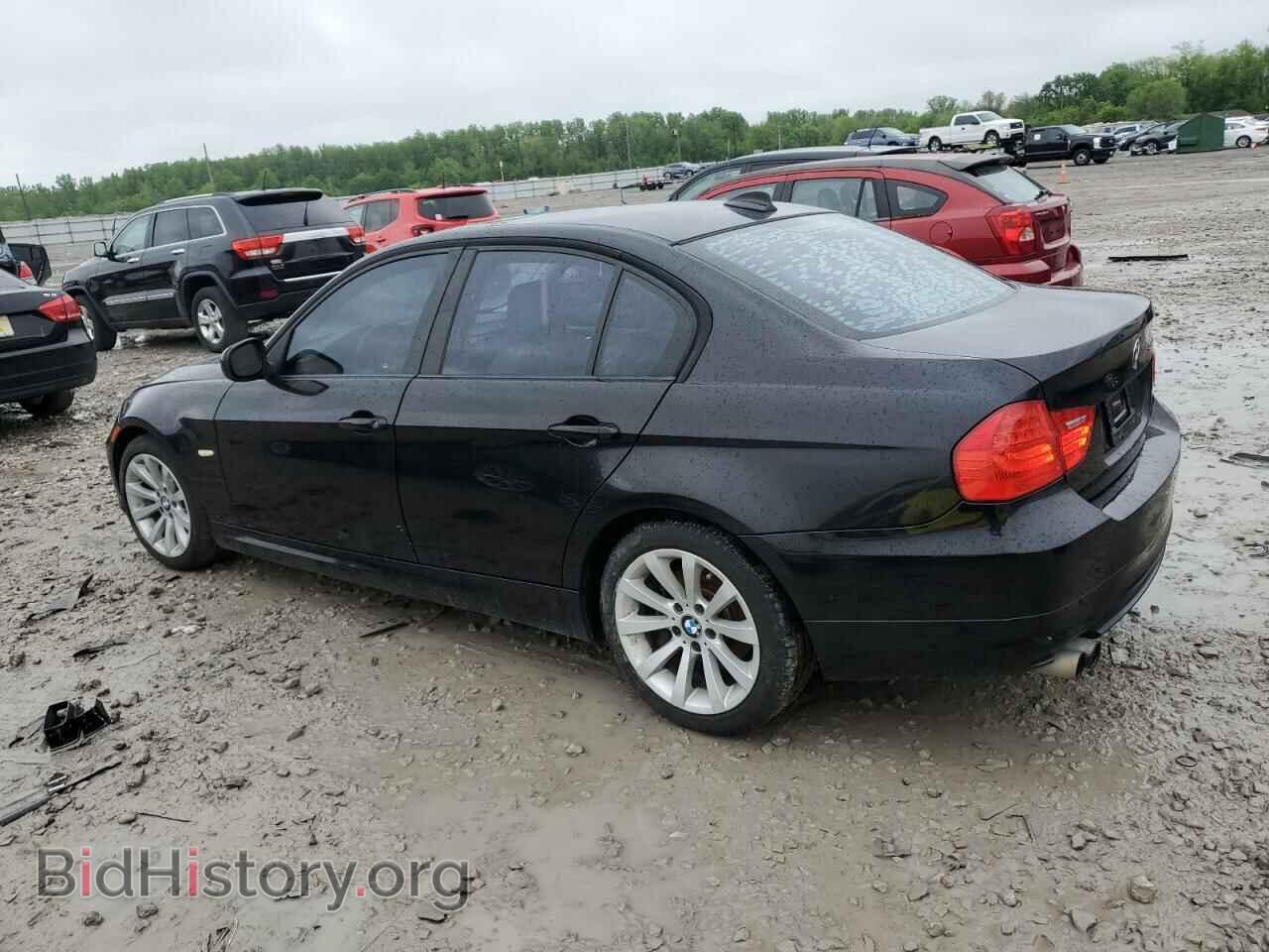 2011 BMW 3 SERIES - VIN: WBAPH7C57BE677055 - Фото 2