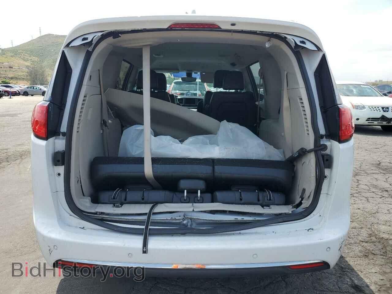 2018 CHRYSLER PACIFICA - VIN: 2C4RC1BG9JR120904 - Фото 6