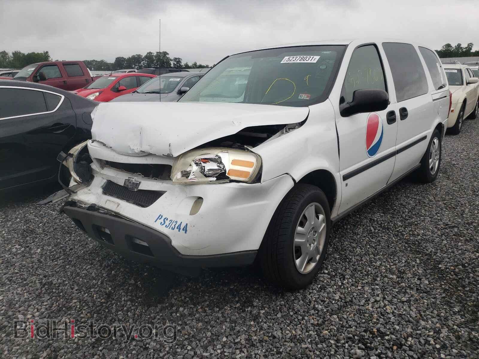 2008 CHEVROLET UPLANDER - VIN: 1GBDV13138D211344 - Фото 2
