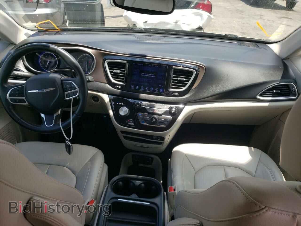 2017 CHRYSLER PACIFICA - VIN: 2C4RC1BG5HR748033 - Photo 9