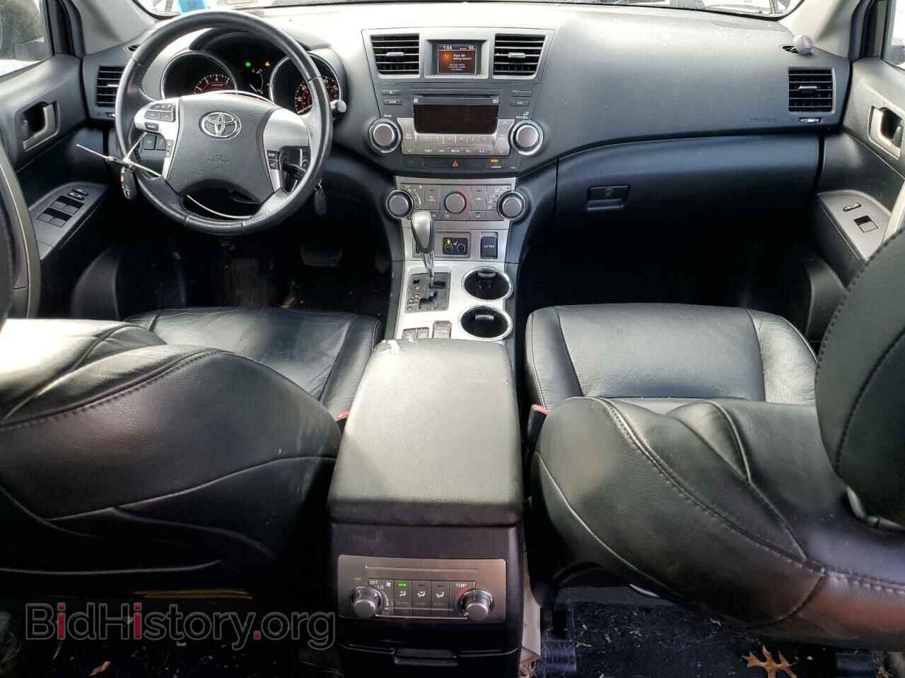 2011 TOYOTA HIGHLANDER - VIN: 5TDBK3EH3BS064259 - Фото 8
