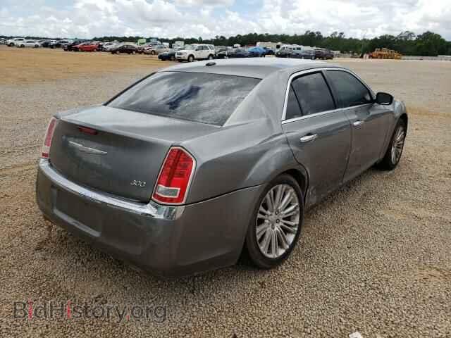 2011 CHRYSLER 300 - VIN: 2C3CA5CG2BH580810 - Фото 4