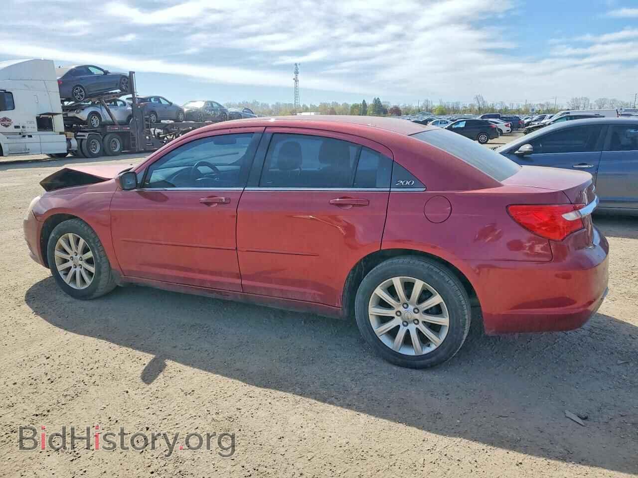 2011 CHRYSLER 200 - VIN: 1C3BC1FB1BN540028 - Photo 2