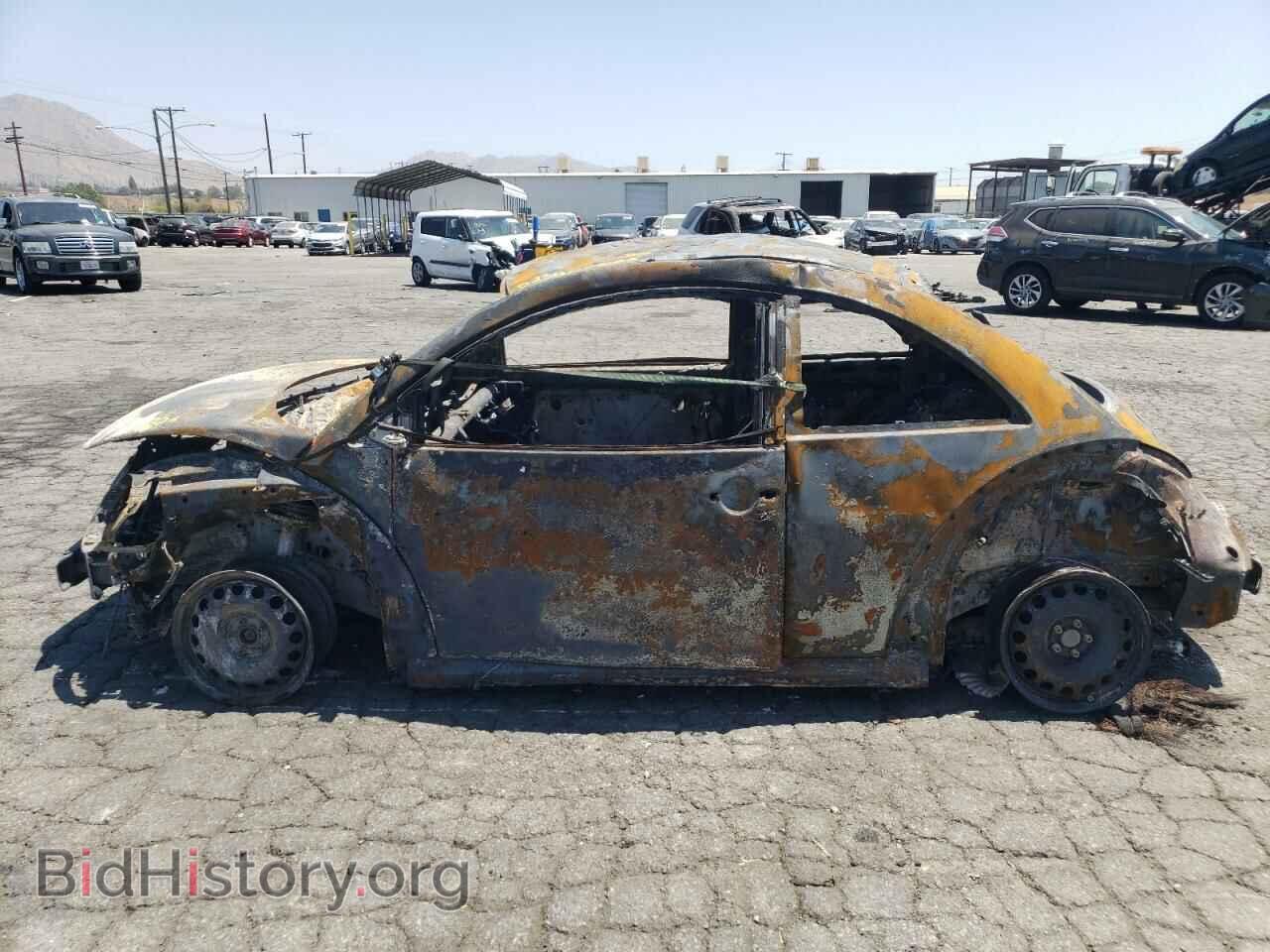 2010 VOLKSWAGEN BEETLE - VIN: 3VWPG3AG2AM018809 - Фото 9
