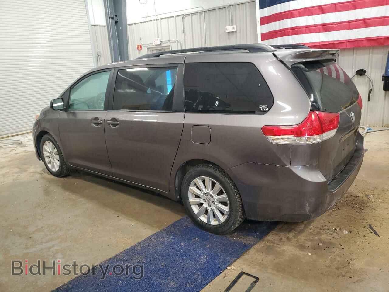 2012 TOYOTA All Models - VIN: 5TDDK3DC8CS046677 - Фото 2