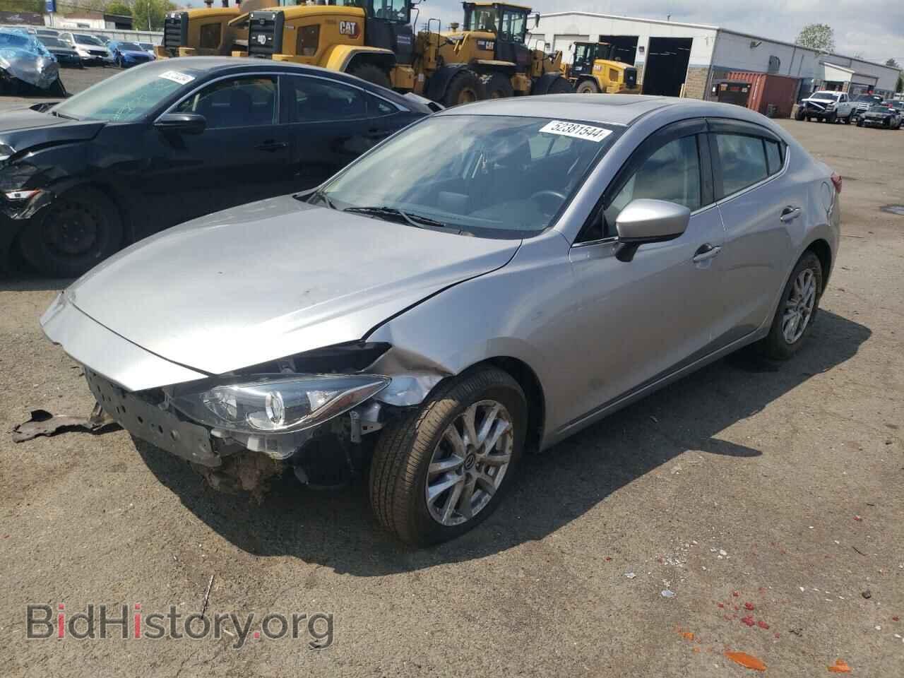 Фотография 3MZBM1W76GM267820 - MAZDA 3 2016