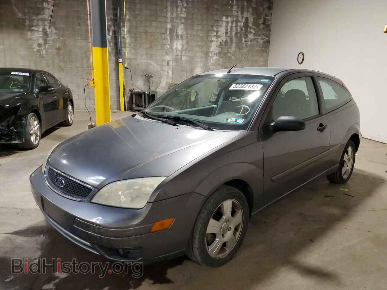 2007 FORD FOCUS - VIN: 1FAHP31N97W255589 - Фото 2