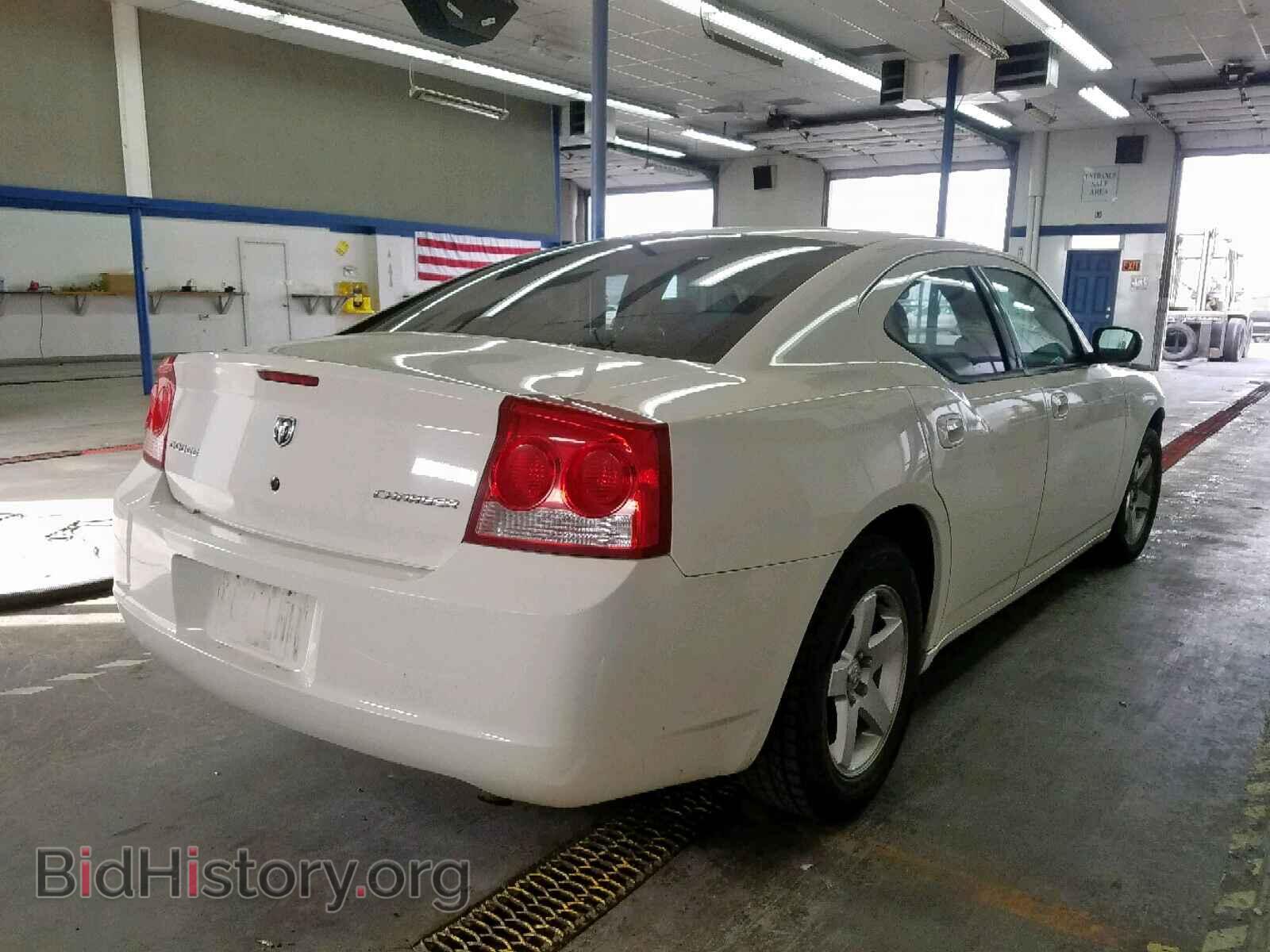 2010 DODGE CHARGER - VIN: 2B3CA4CD2AH112846 - Фото 4