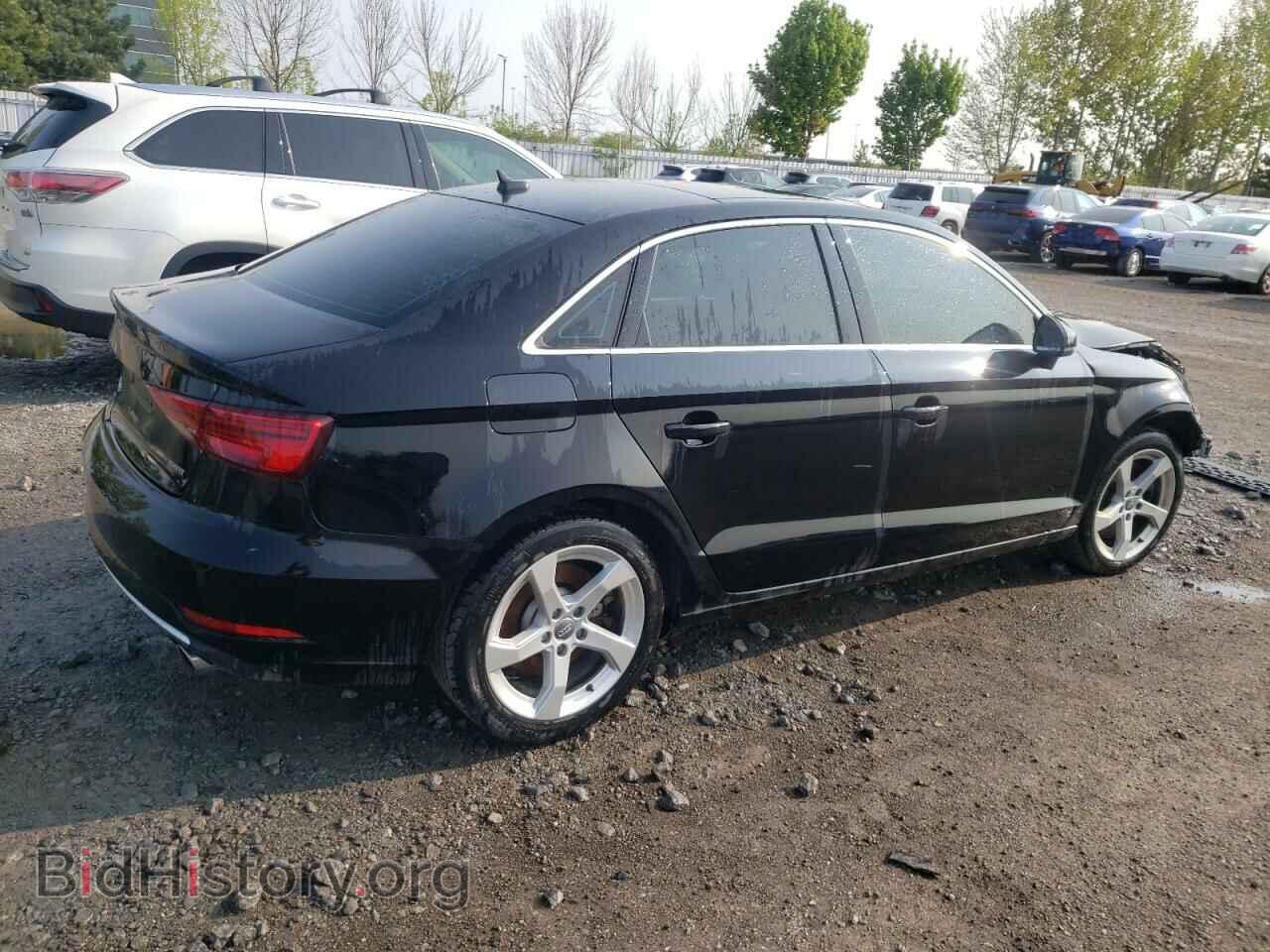 2019 AUDI A3 - VIN: WAUBEGFF5KA098564 - Фото 3