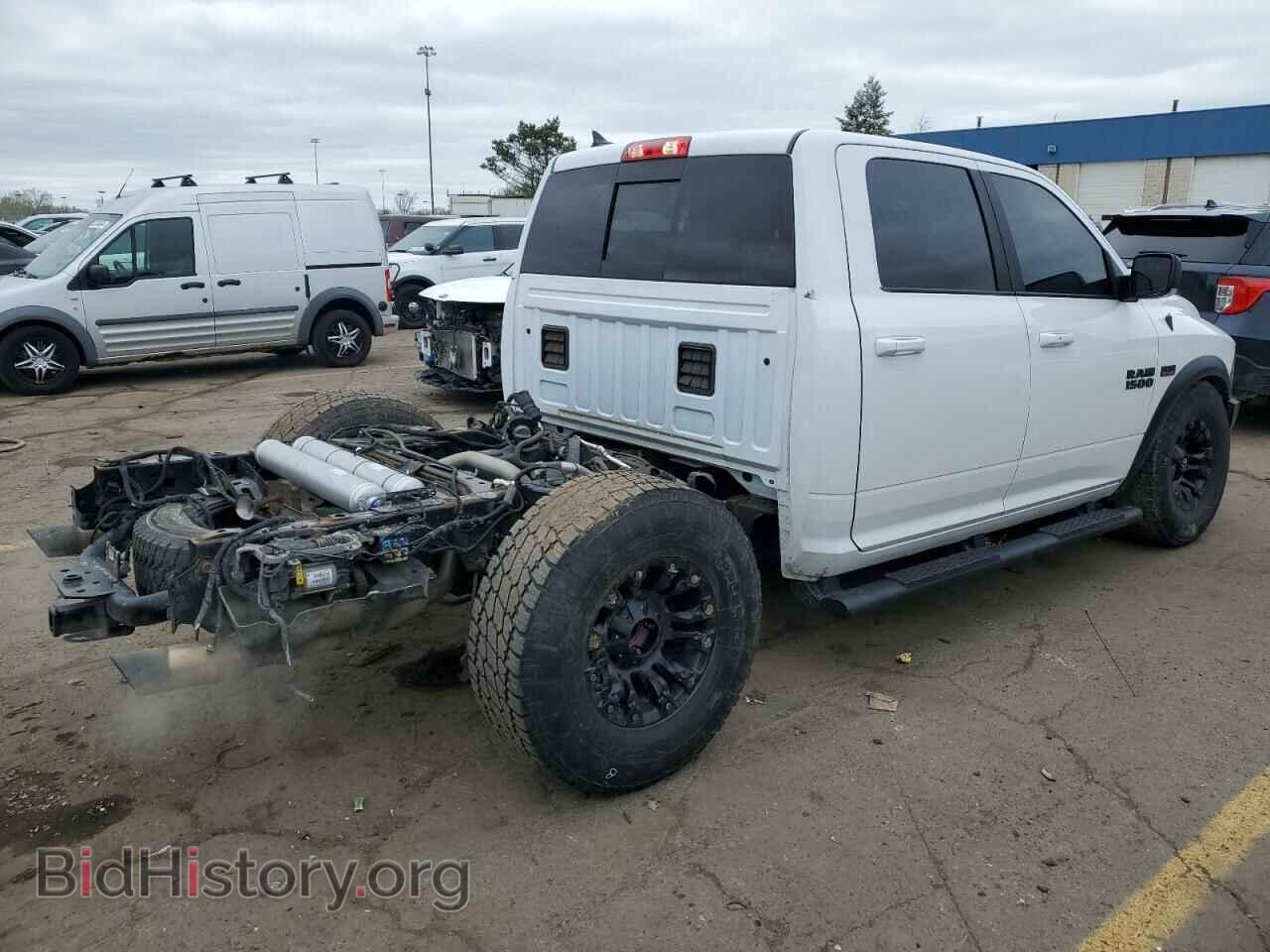 2018 RAM 1500 - VIN: 1C6RR7YT9JS229293 - Фото 3