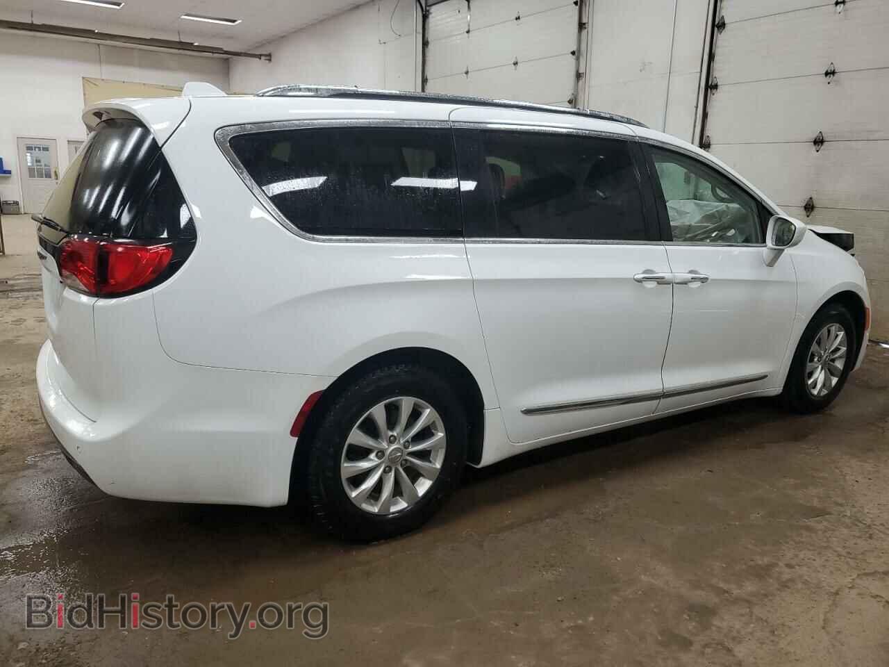 2018 CHRYSLER PACIFICA - VIN: 2C4RC1BGXJR210773 - Фото 3