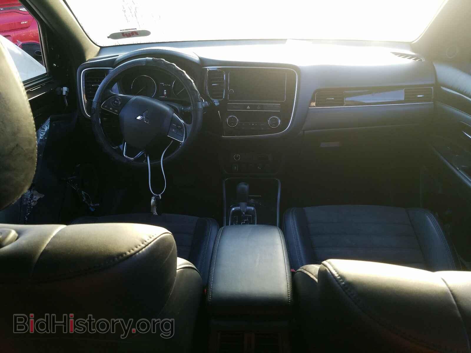 2019 MITSUBISHI OUTLANDER - VIN: JA4AD3A36KZ033578 - Фото 9