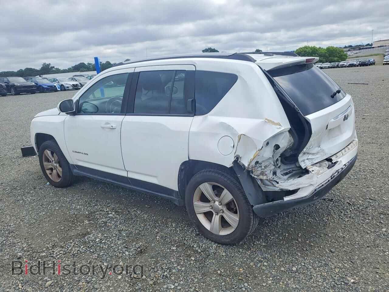 2016 JEEP COMPASS - VIN: 1C4NJDEB1GD617110 - Photo 2