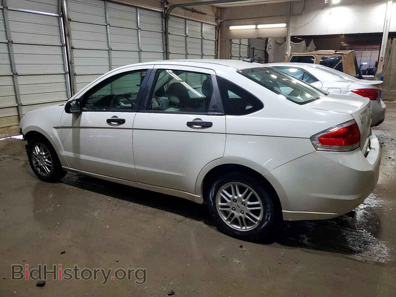 2010 FORD FOCUS - VIN: 1FAHP3FN3AW174698 - Фото 2
