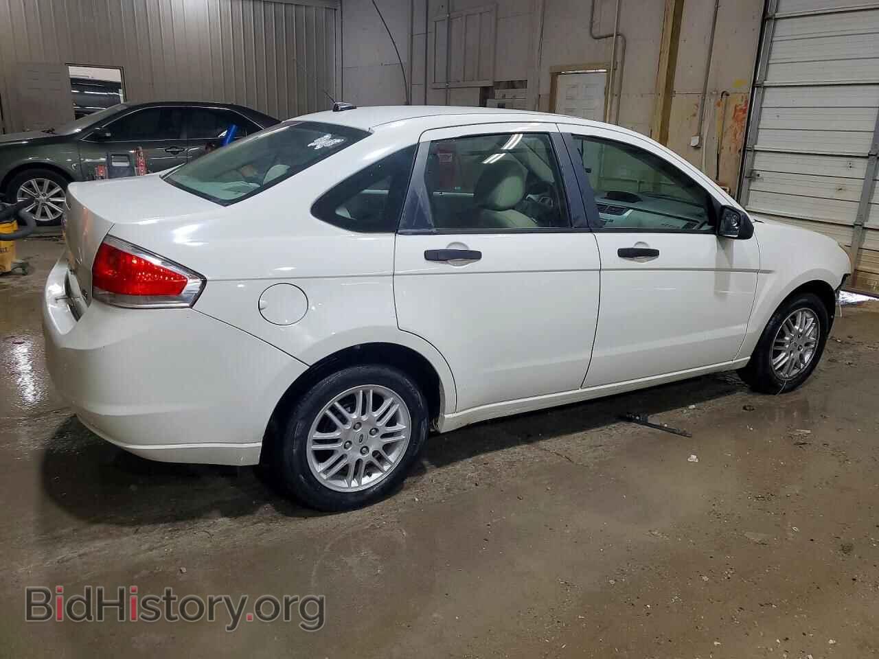 2010 FORD FOCUS - VIN: 1FAHP3FN3AW174698 - Фото 3