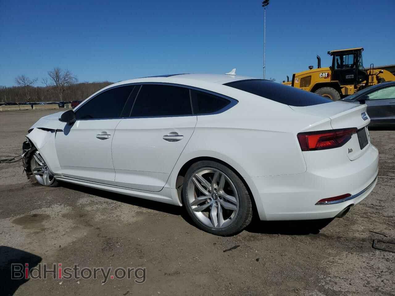 2019 AUDI A5 - VIN: WAUANCF57KA044405 - Фото 2