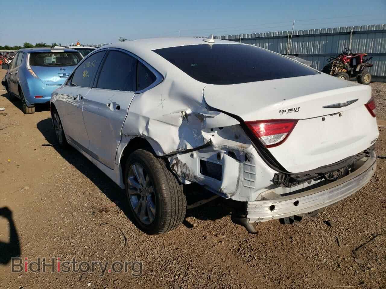 2016 CHRYSLER 200 - VIN: 1C3CCCAB2GN173588 - Фото 3