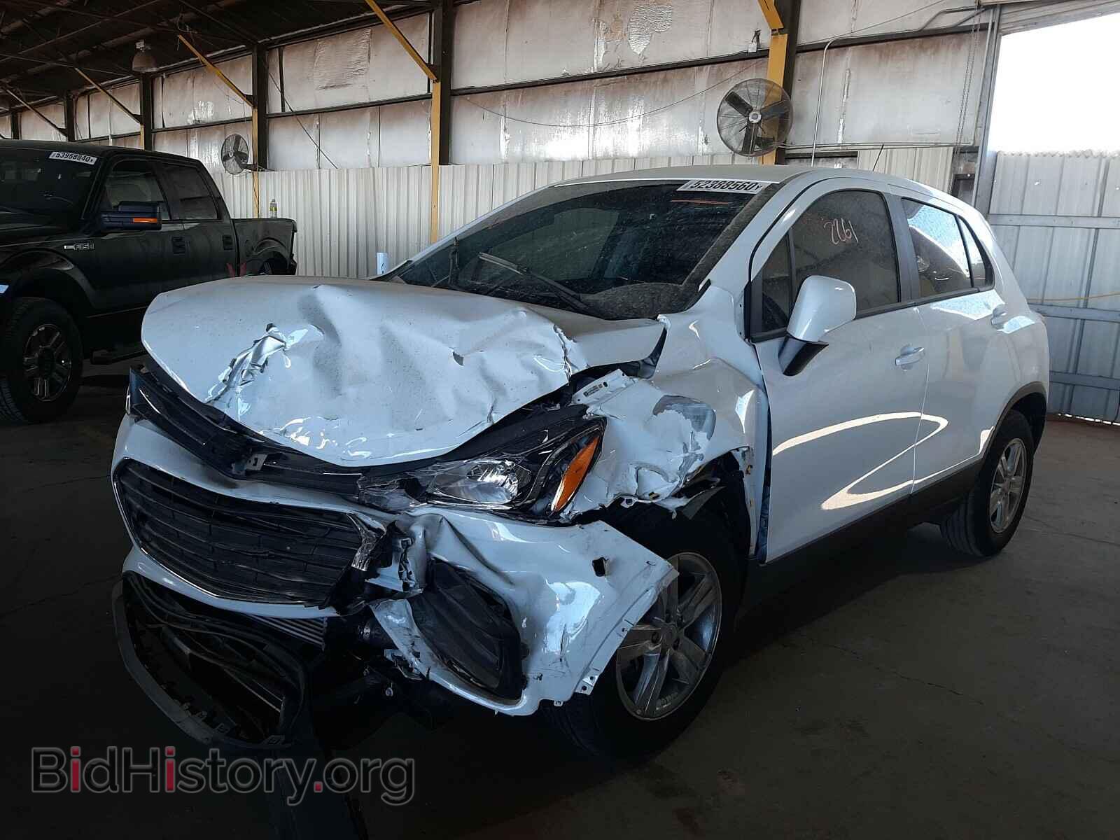2020 CHEVROLET TRAX - VIN: KL7CJKSB2LB325694 - Фото 2