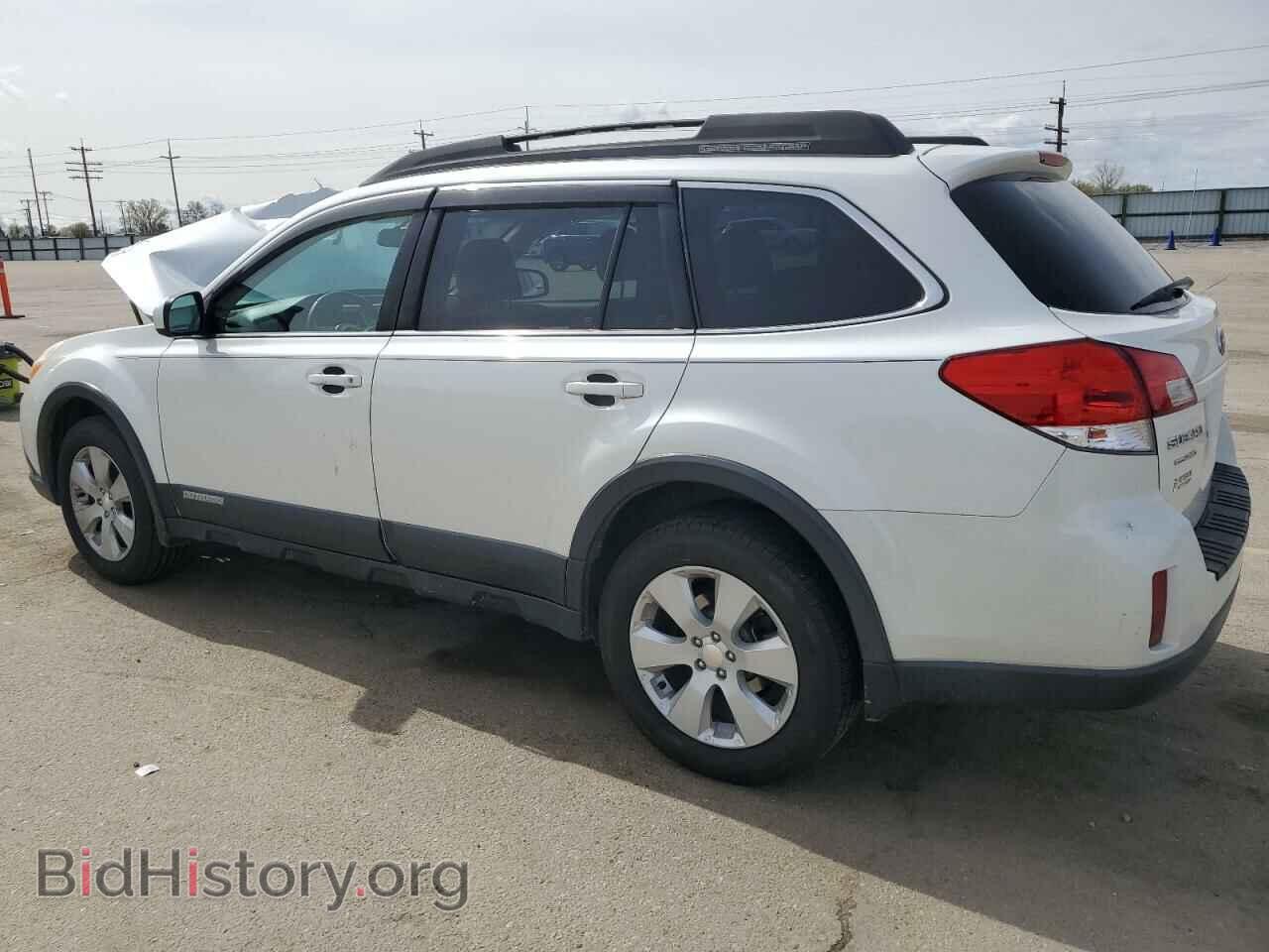 2011 SUBARU OUTBACK - VIN: 4S4BRBCC9B3411796 - Фото 2