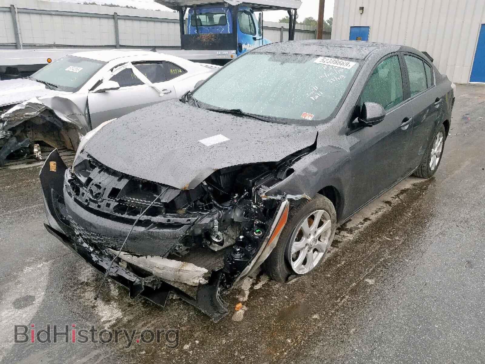 2011 MAZDA 3 - VIN: JM1BL1VF6B1474776 - Фото 2