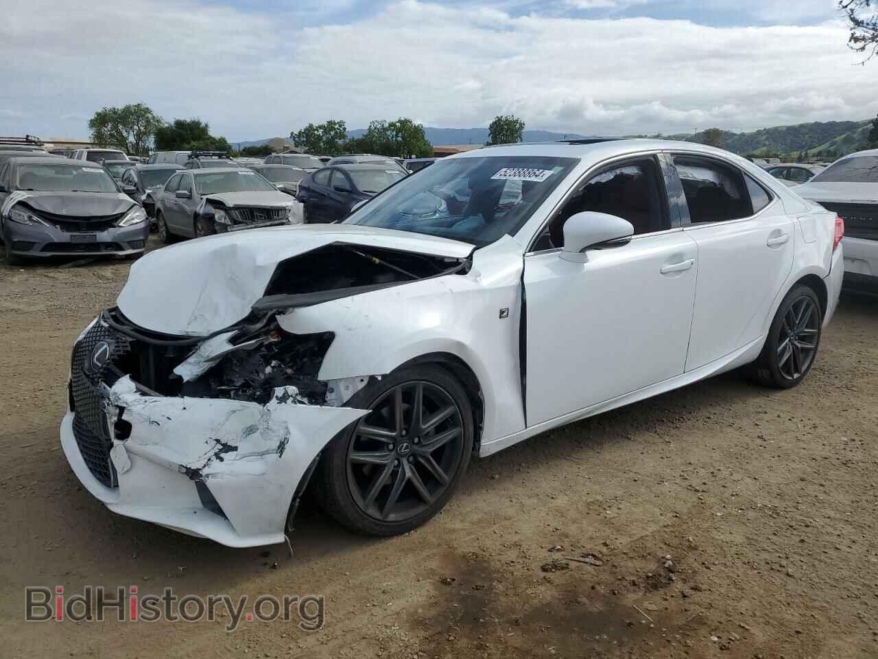 Photo JTHBF1D26F5060674 - LEXUS IS 2015