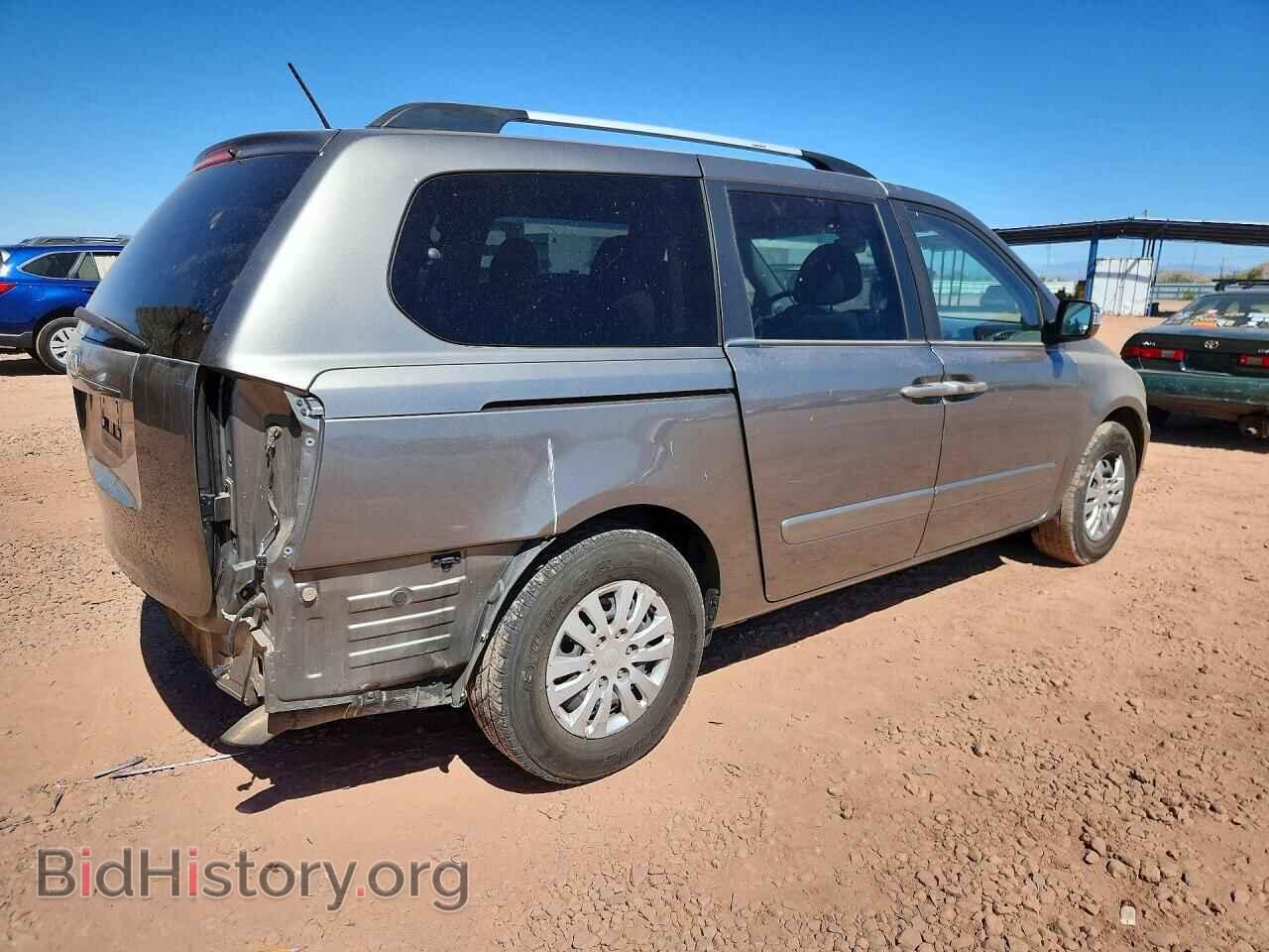 2011 KIA All Models - VIN: KNDMG4C72B6371321 - Фото 3
