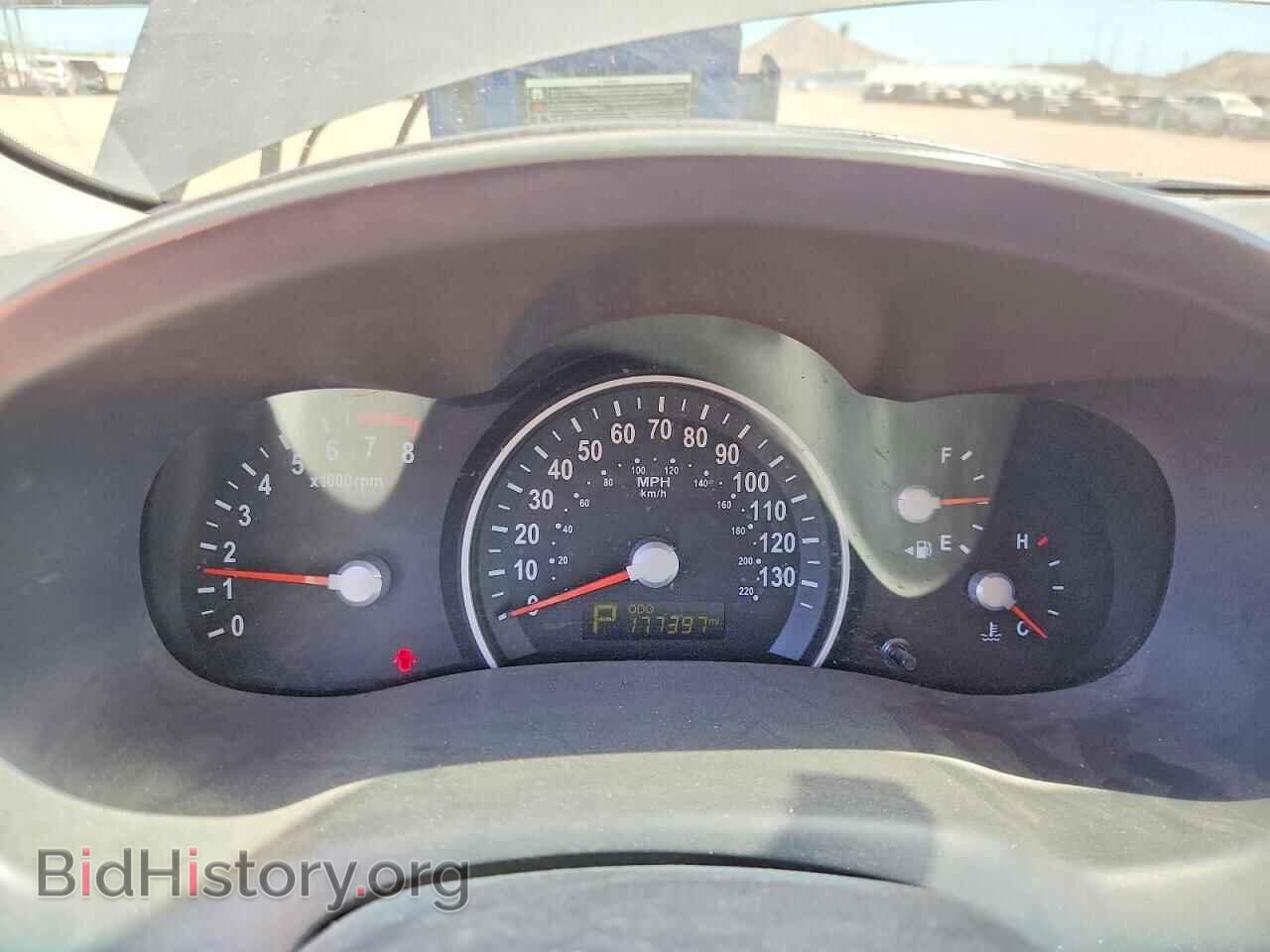 2011 KIA All Models - VIN: KNDMG4C72B6371321 - Фото 9