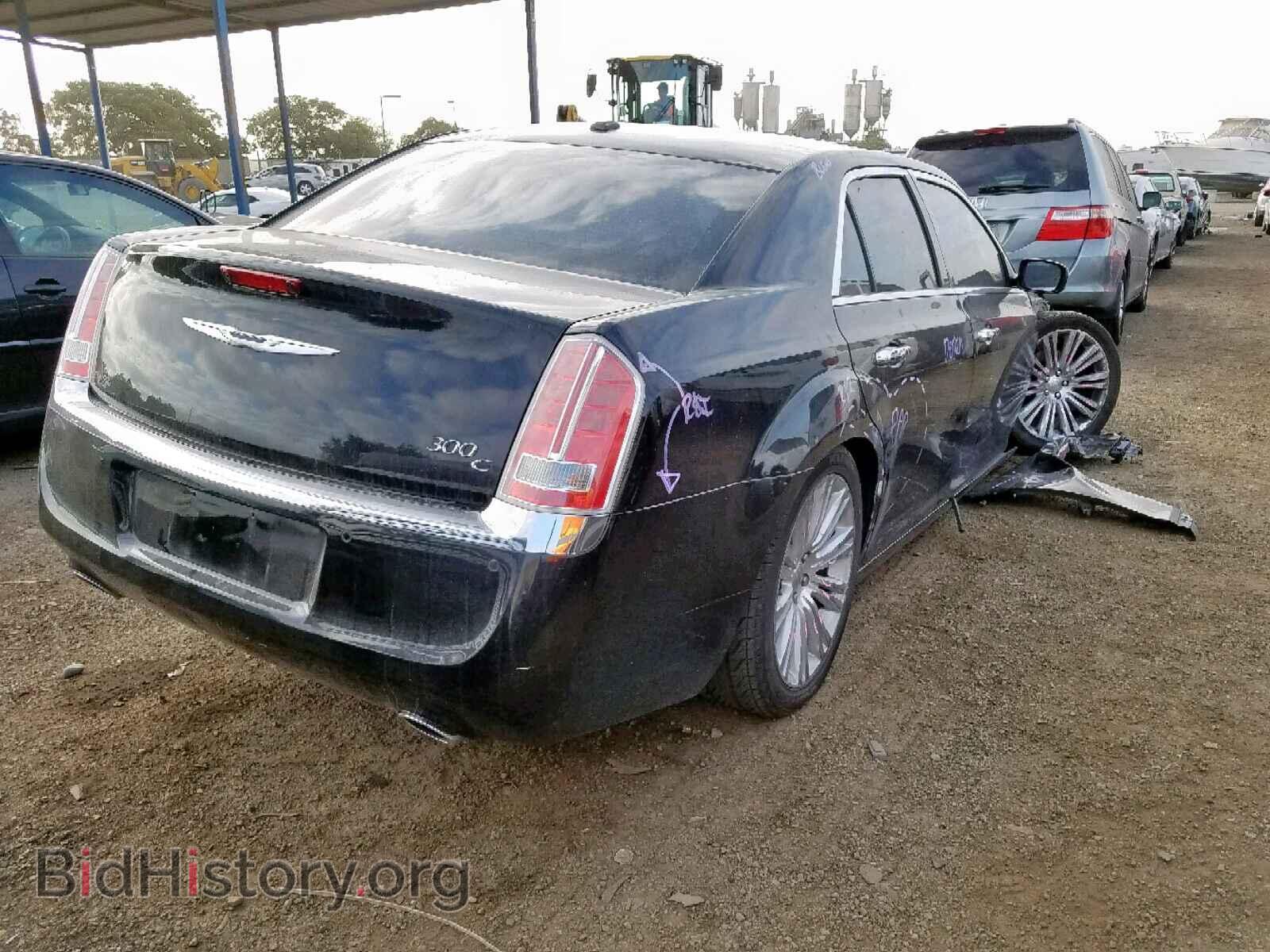 2014 CHRYSLER 300 - VIN: 2C3CCAET8EH160096 - Фото 4