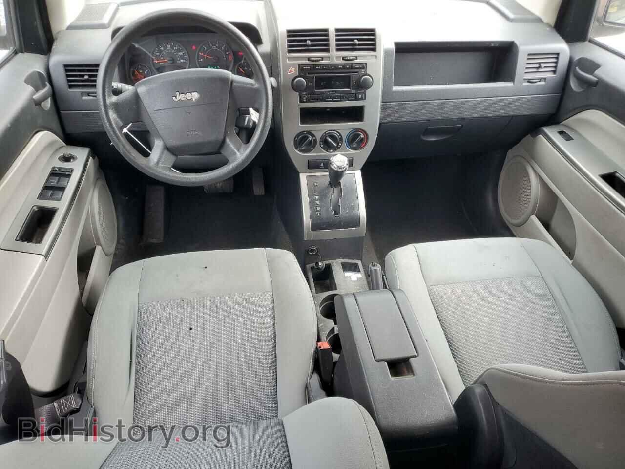 2007 JEEP COMPASS - VIN: 1J8FF47W87D285391 - Фото 8