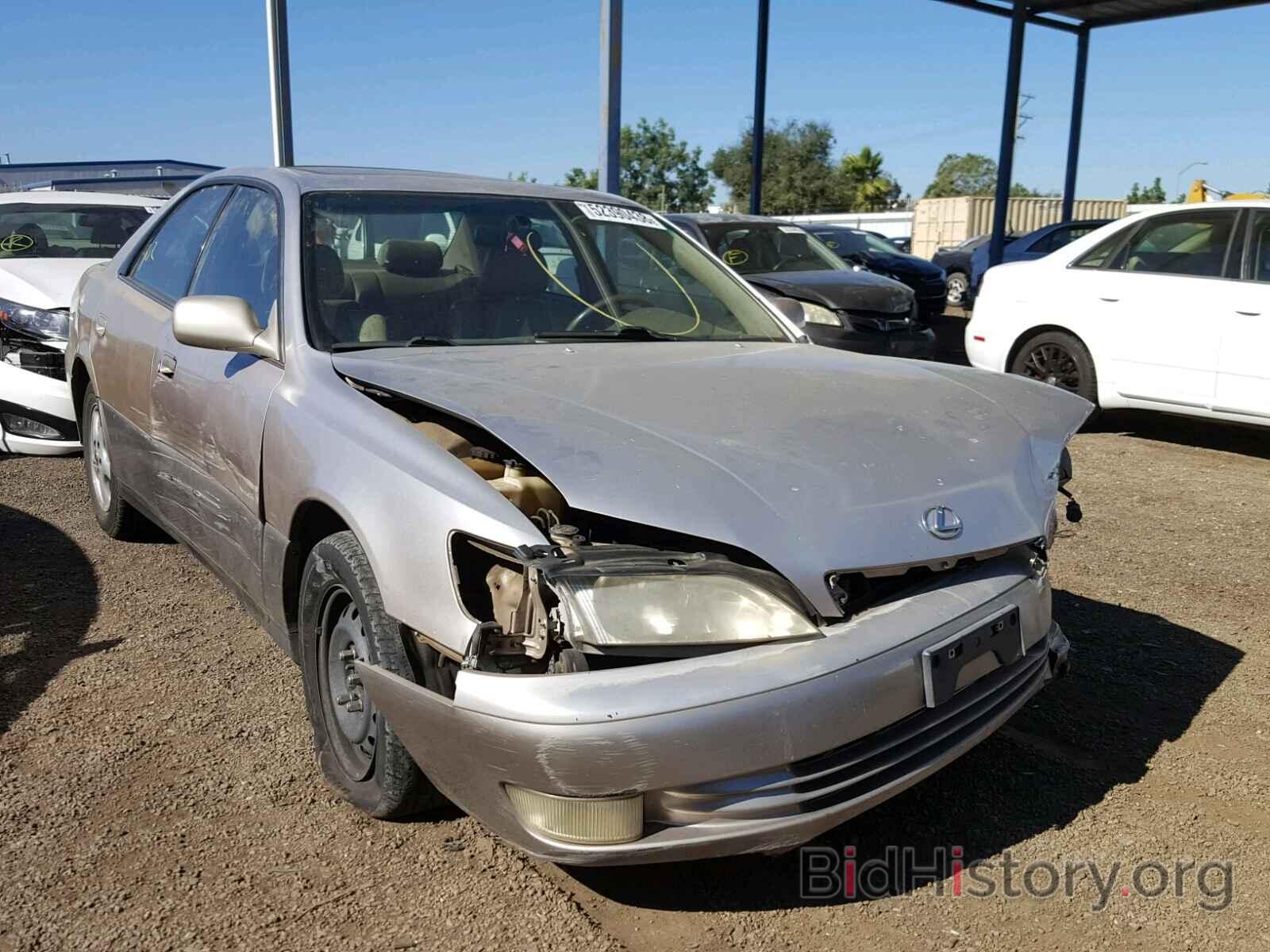 Photo JT8BF22G8V0016255 - LEXUS ES300 1997