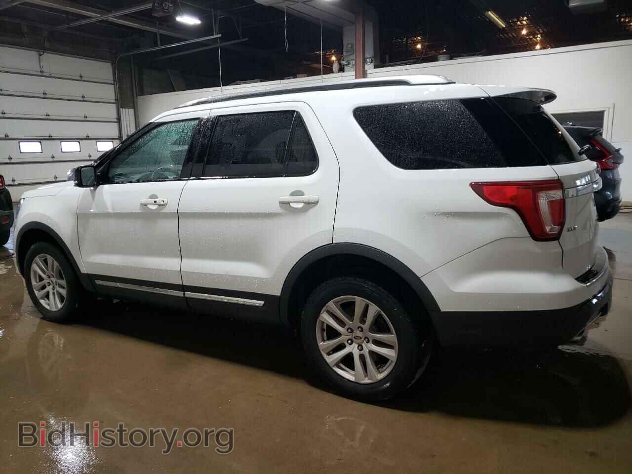 2018 FORD EXPLORER - VIN: 1FM5K8DH3JGB20118 - Photo 2