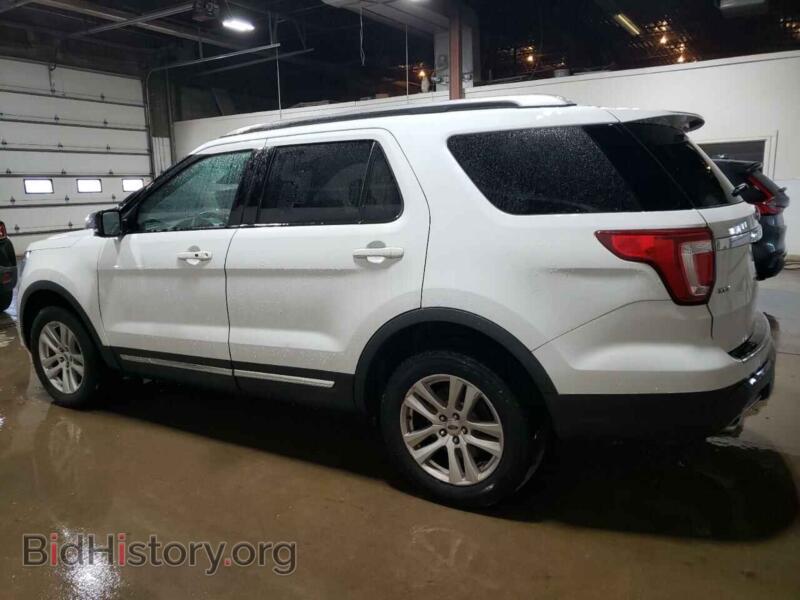 2018 Ford EXPLORER (VIN 1FM5K8DH3JGB20118) — фото 2 из 13