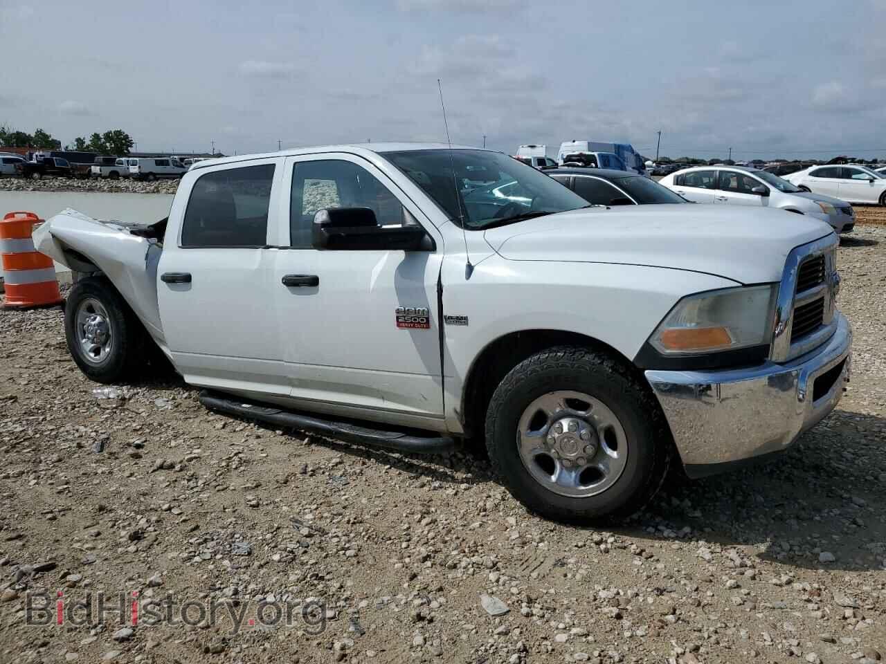 2011 DODGE All Models - VIN: 3D7TP2CT1BG510372 - Photo 4