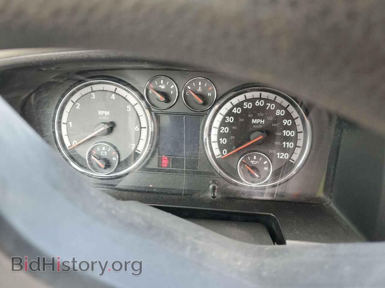 2011 DODGE All Models - VIN: 3D7TP2CT1BG510372 - Photo 9
