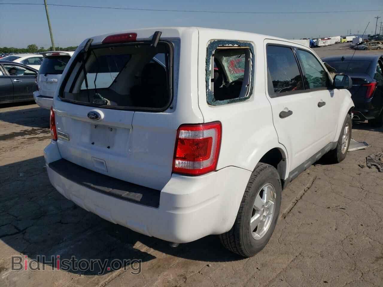 2010 FORD ESCAPE - VIN: 1FMCU0C77AKD46834 - Фото 4