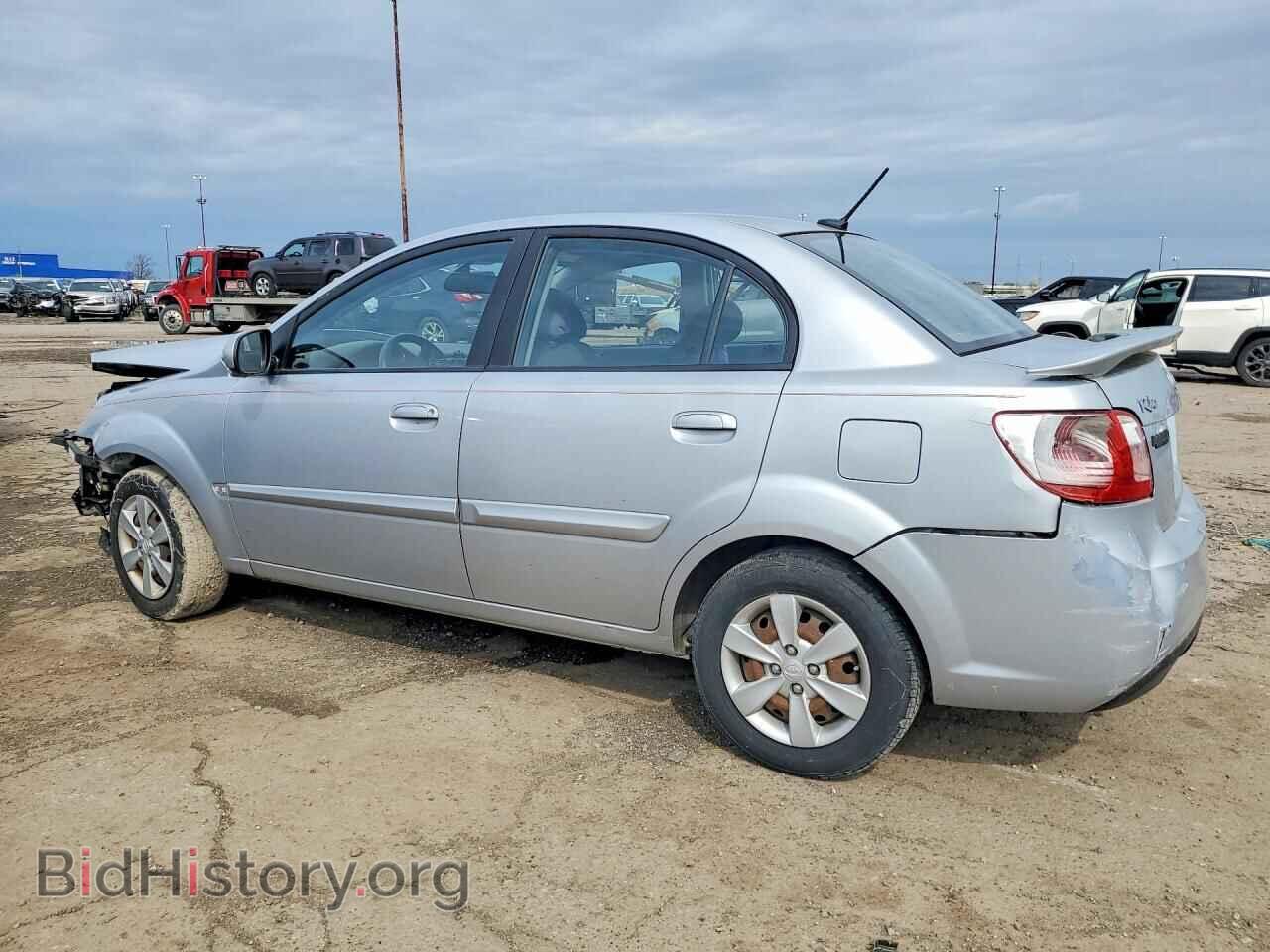 2011 KIA RIO - VIN: KNADH4A32B6738177 - Photo 2