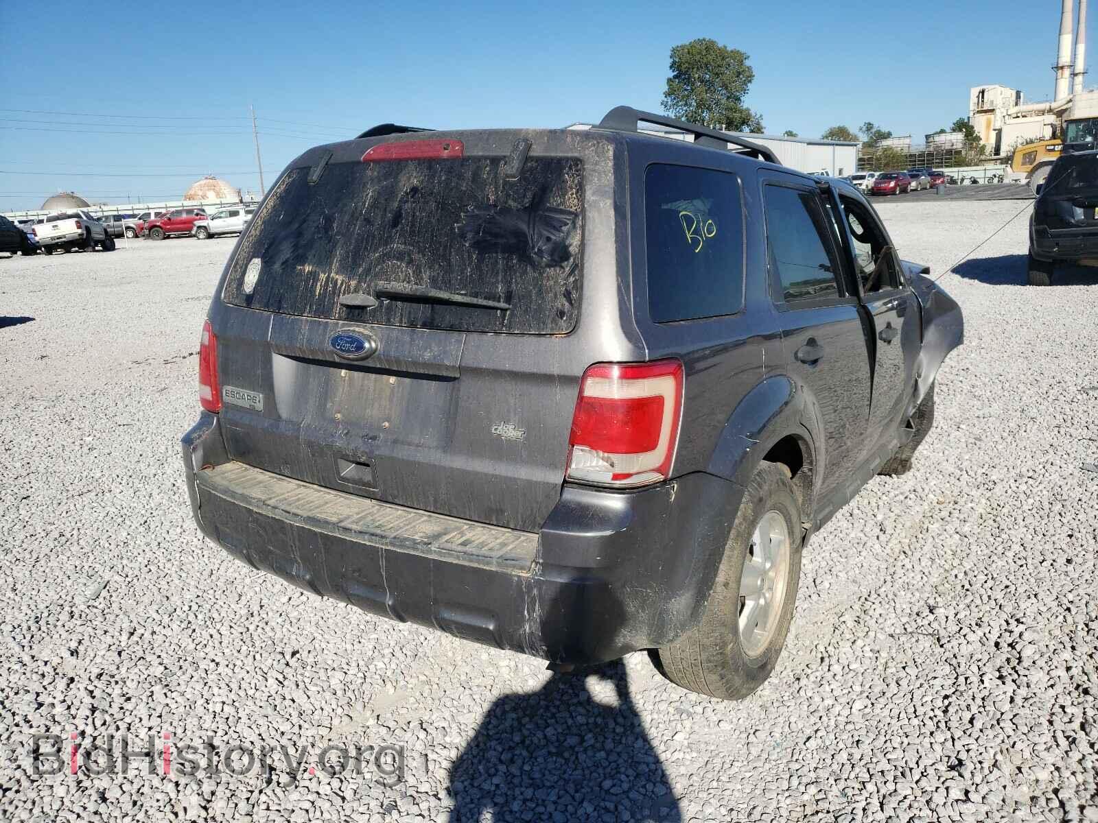2011 FORD ESCAPE - VIN: 1FMCU9D73BKB29351 - Photo 4