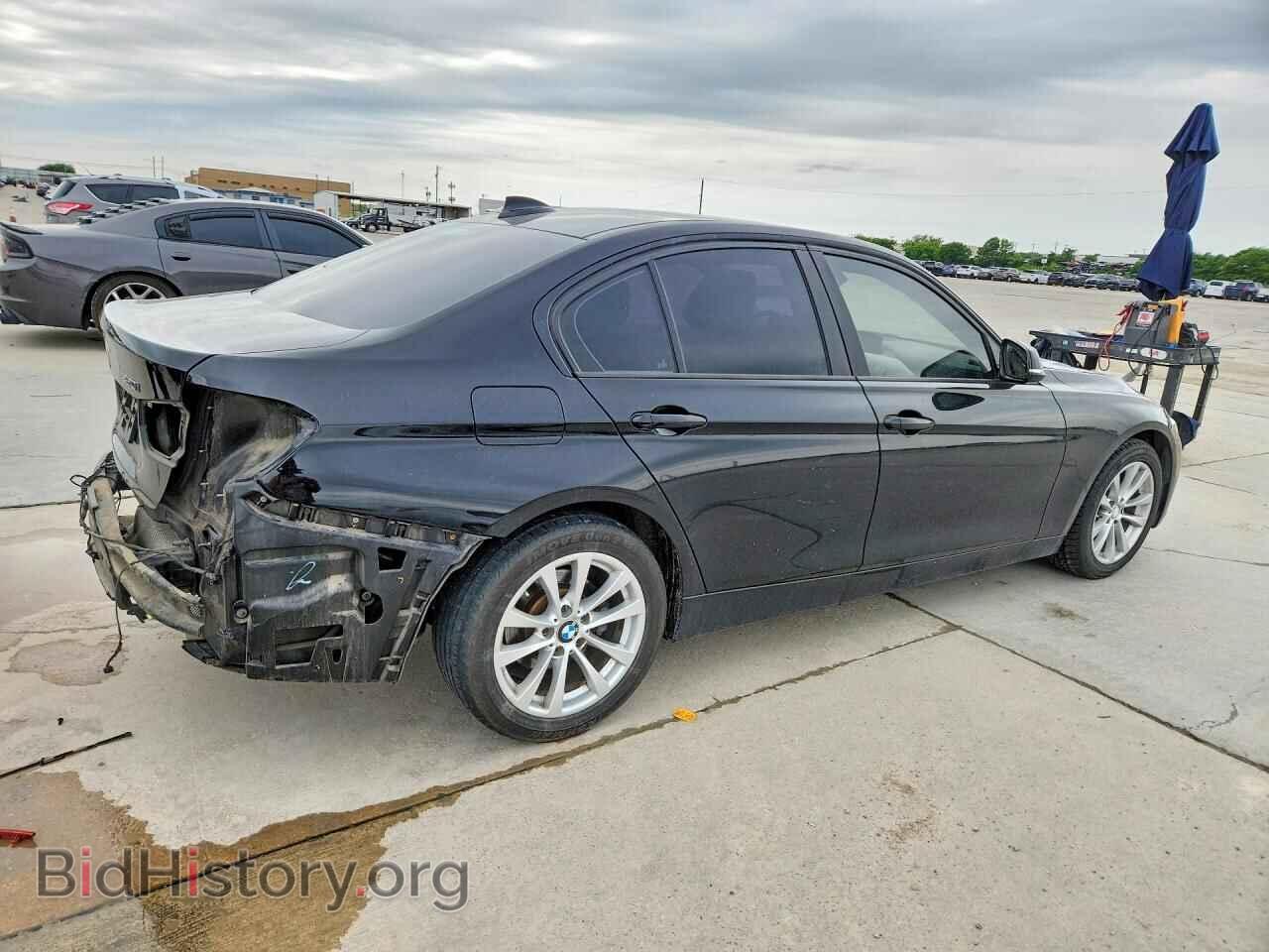 2016 BMW 3 SERIES - VIN: WBA8E5G58GNU21770 - Фото 3