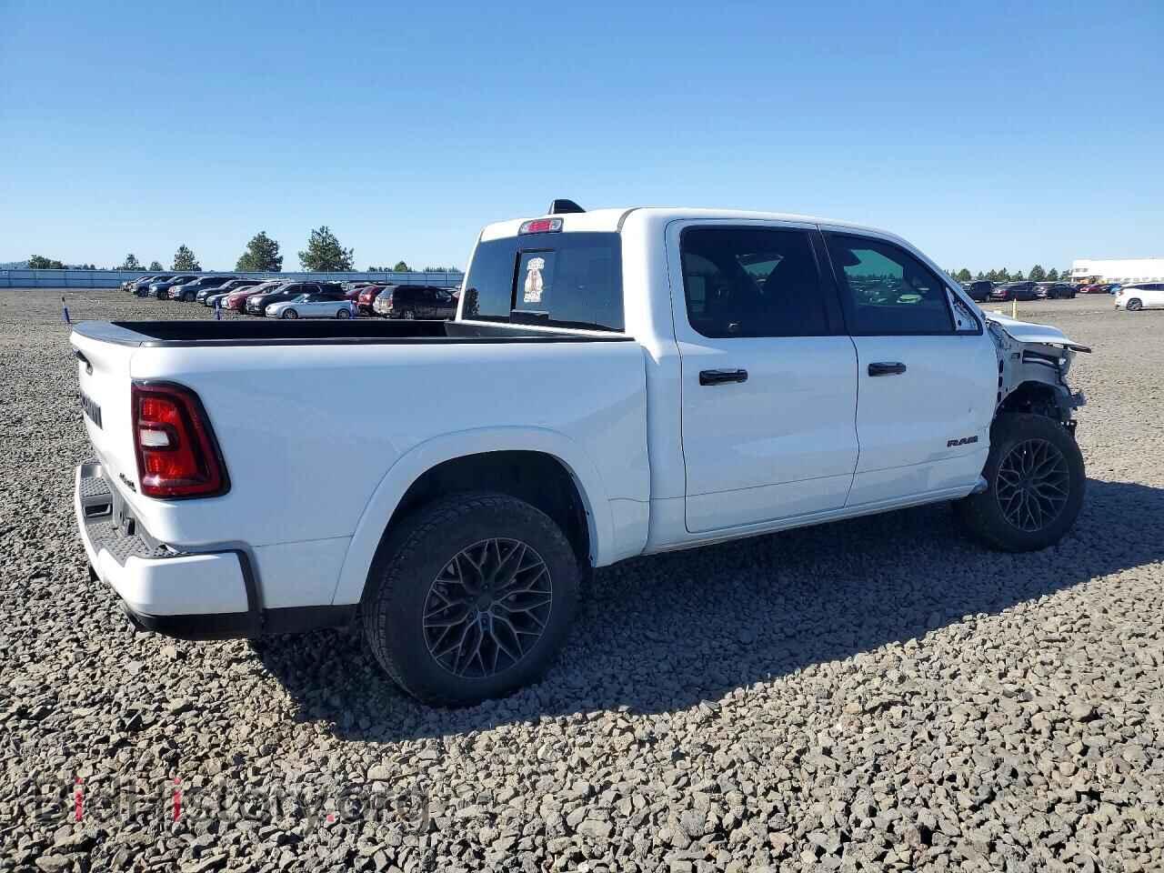 2025 RAM 1500 - VIN: 1C6SRFJP5SN616688 - Фото 3